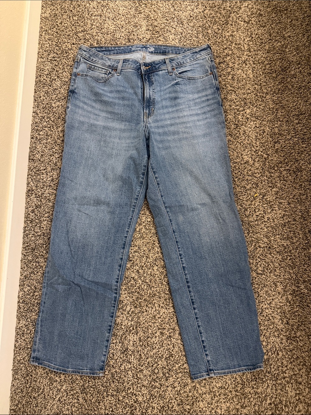 Old Navy Light Blue Straight-Leg Jeans